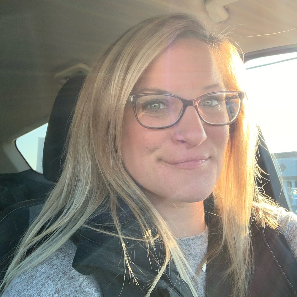 Meet your Posher, Ashley